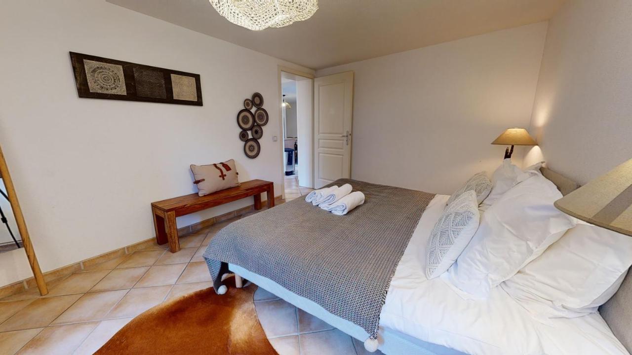 Sous Les Tilleuls Parking Hypercentre 4-6 Personnes Colmar Exterior foto