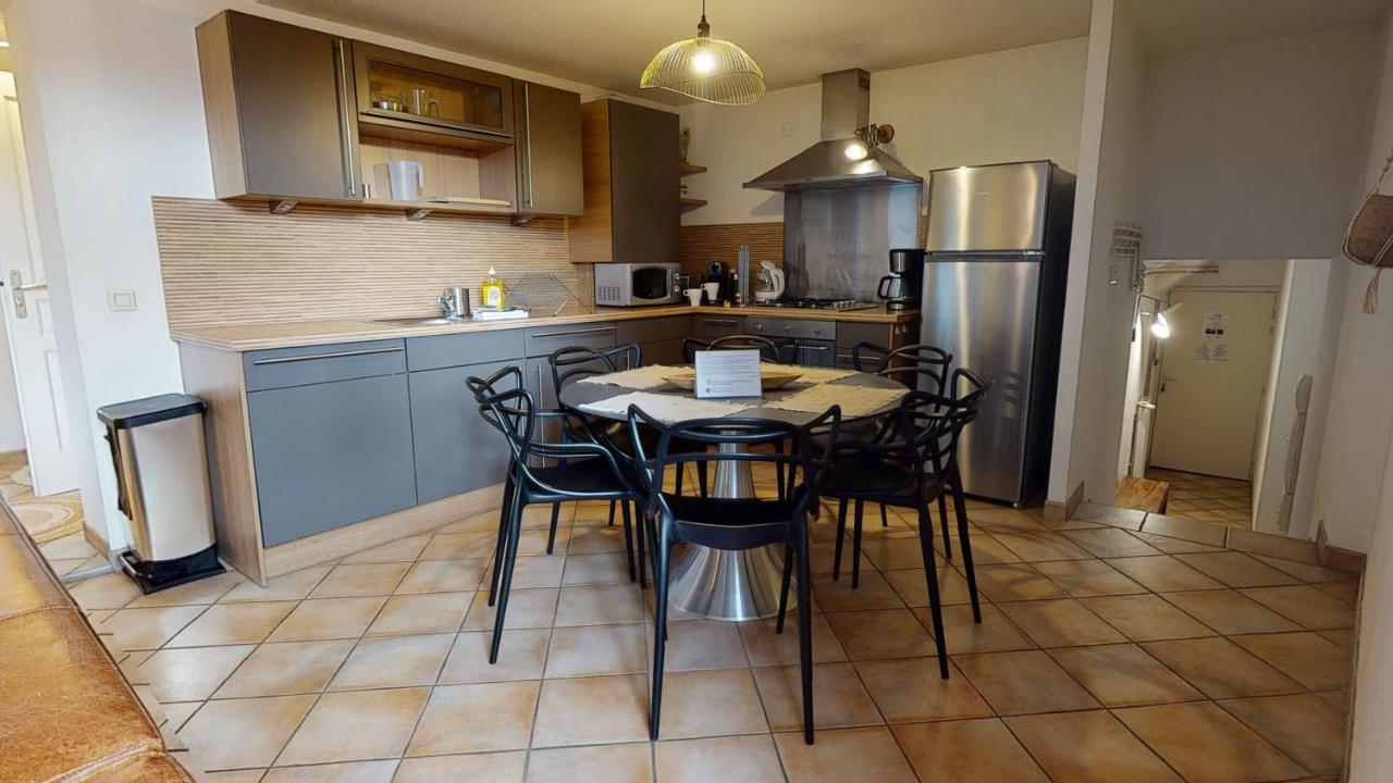 Sous Les Tilleuls Parking Hypercentre 4-6 Personnes Colmar Exterior foto